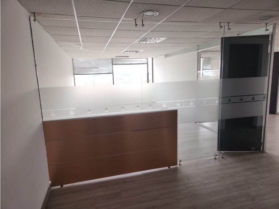 ARRIENDO | Oficina en north point - 3