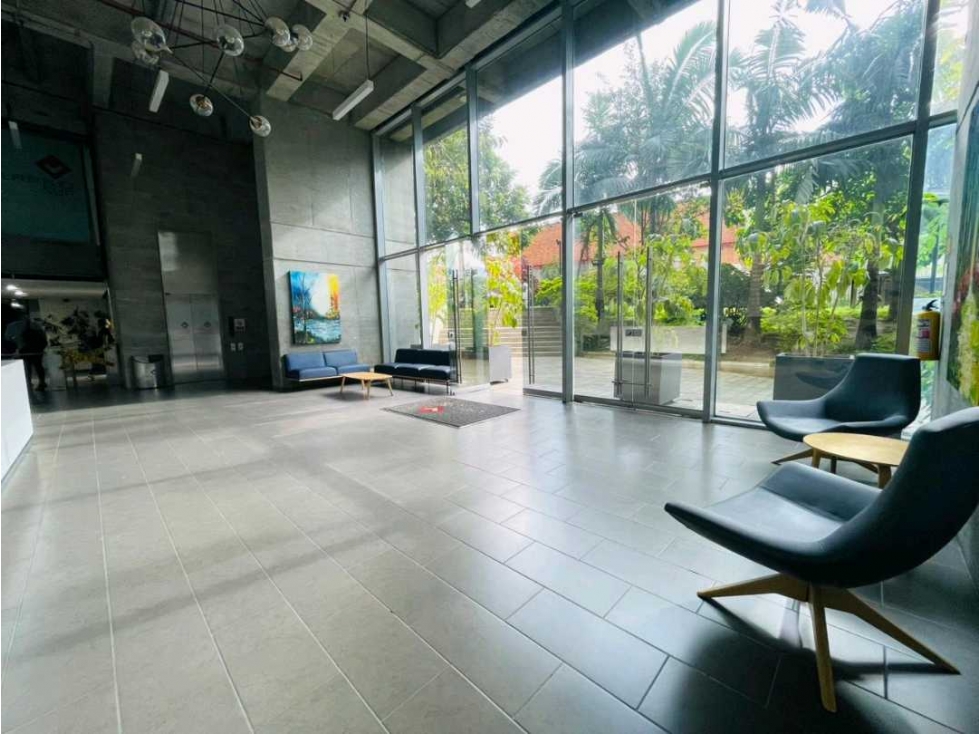 ARRIENDO OFICINA EN SABANETA. CENTRO EMPRESARIAL — foto 2
