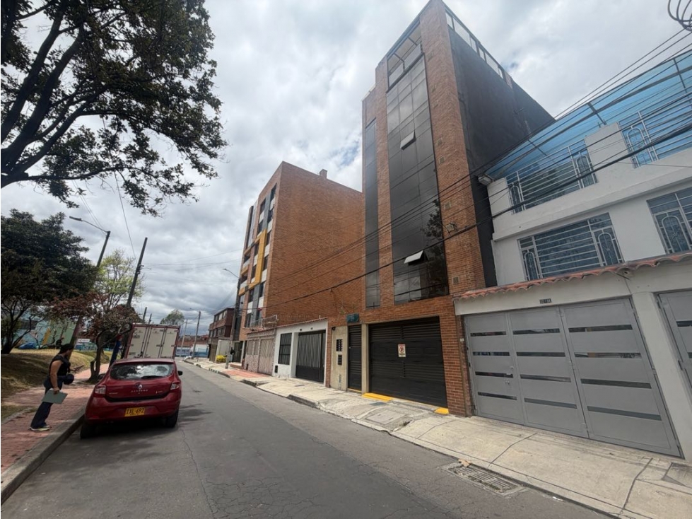 ARRIENDO OFICINAS BARRIO LOS ANGELES (EL TEJAR) EN BOGOTA — foto 2