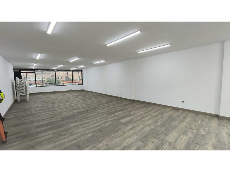 ARRIENDO | OFICINA SAN FELIPE 70 M² CERCA A TRANSMILENIO CALLE 80 — foto 3