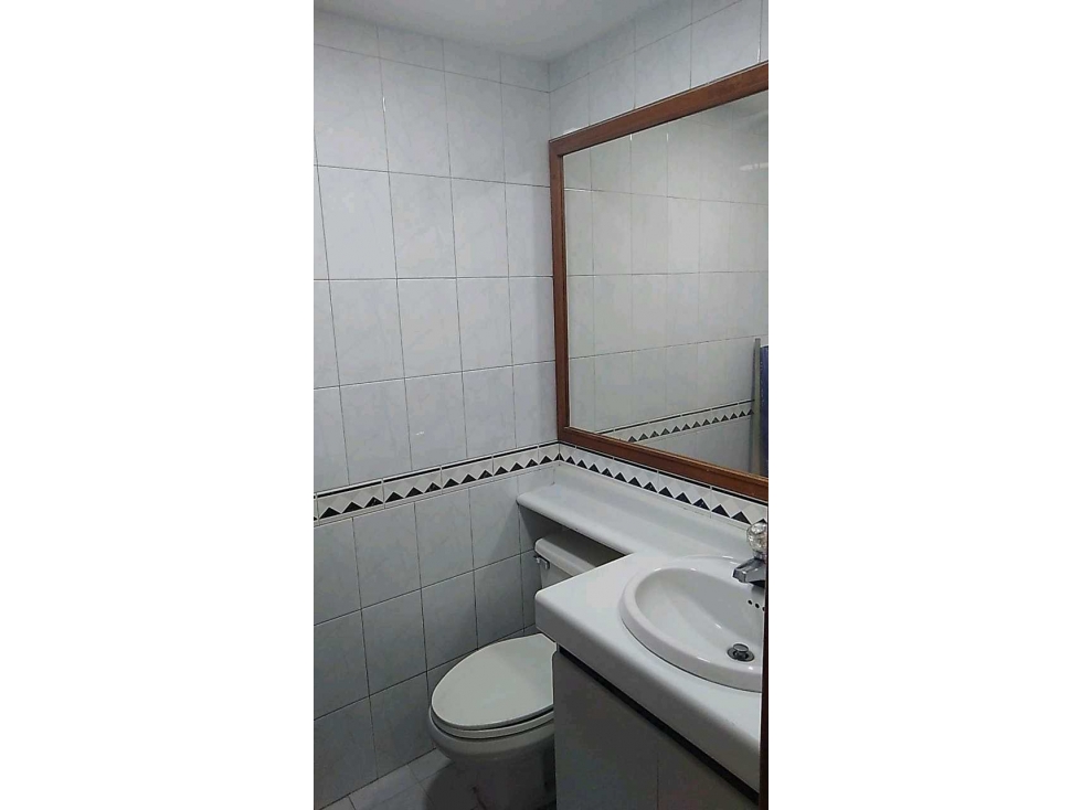 ARRIENDO OFICINA SANTA BARBARA BOGOTA — foto 3