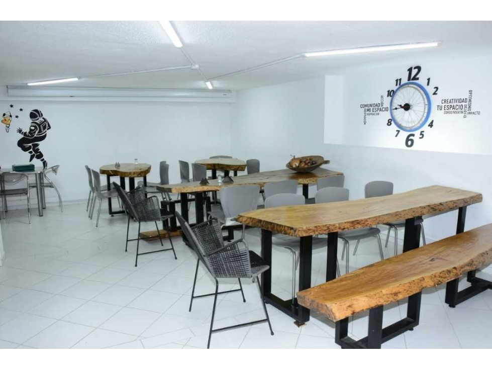 OFICINAS EN ARRIENDO EN LA CASTELLANA 850M² — foto 3