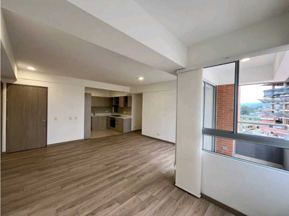 Arriendo para estrenar rionegro el carretero,3 alcobas,parquadero priv - 1