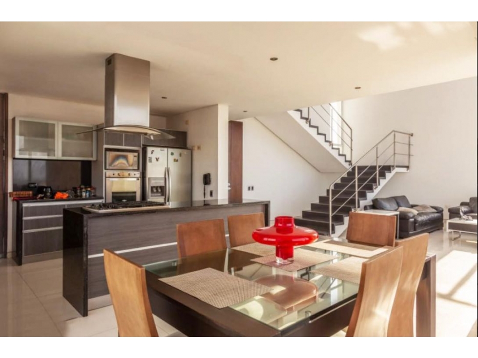 VENTA DE PENTHOUSE DUPLEX CON TERRAZA