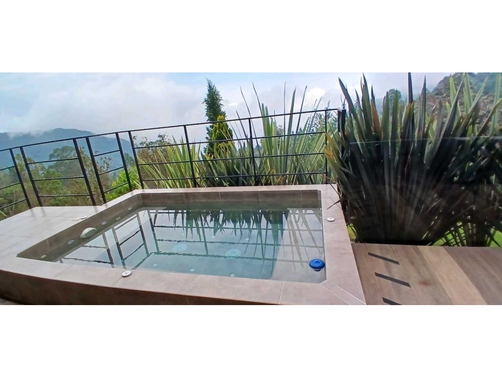 Arriendo casa Campestre en Envigado
