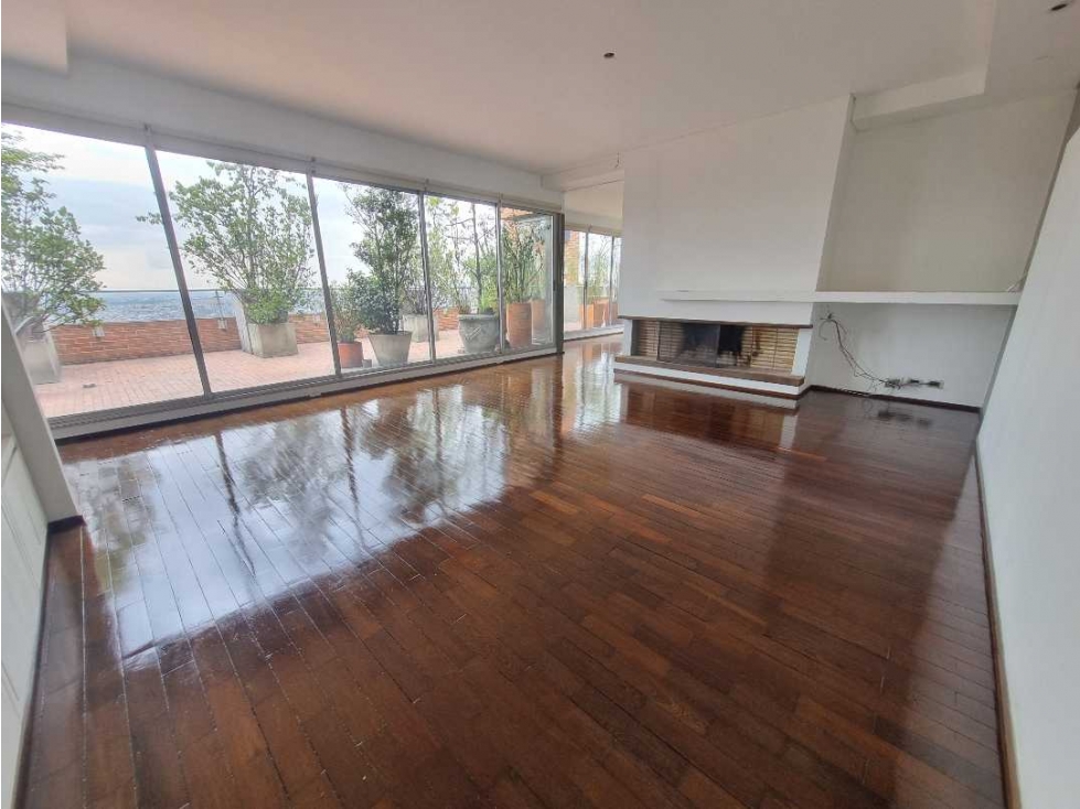 ARRIENDO PENTHOUSE ROSALES