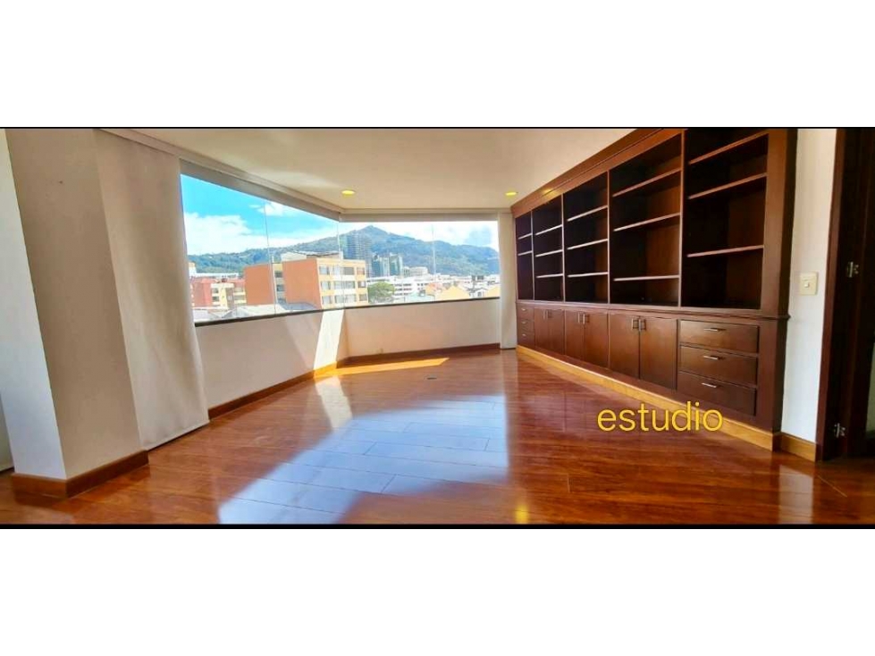 Arriendo PH 3 alcobas 3 garajes cuarto servicio remodelado — foto 2