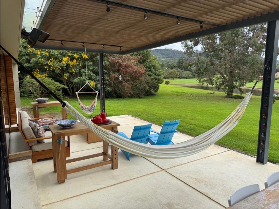 Arriendo, Pradera de Potosí, amoblada, 760mts, 4 habs, lago! — foto 3
