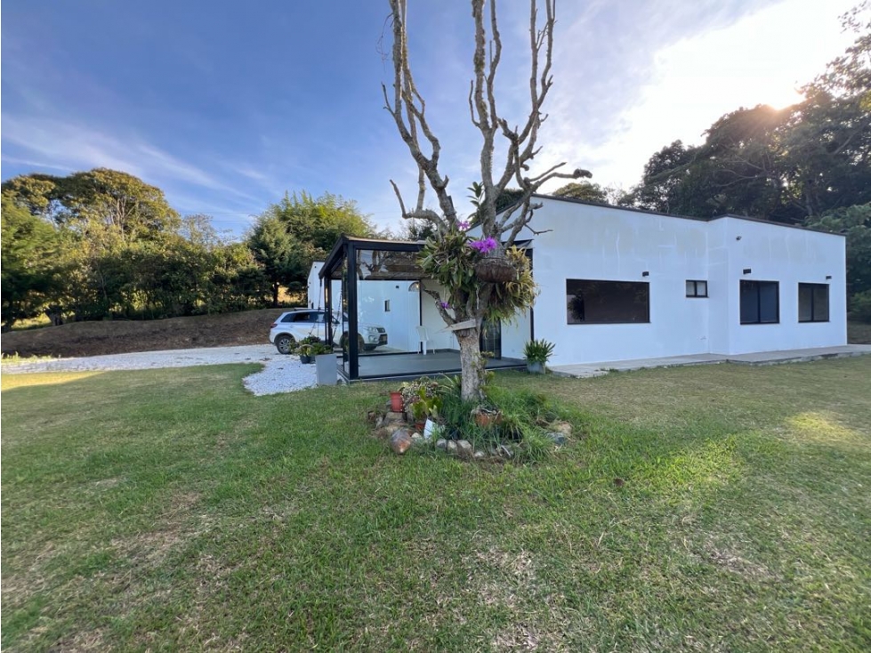Arriendo Rionegro Llanogrande, sector San Nicolás vía la ceja