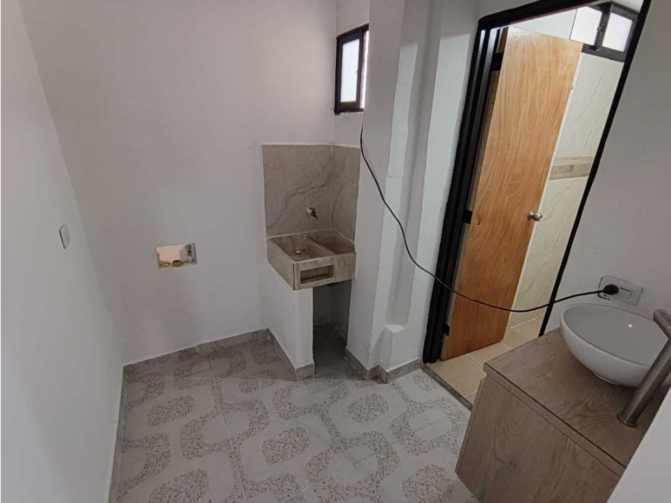 Arriendo robledo kennedy INCLUYE SERVICIOS Y WIFI, 2 alcobas amplias — foto 4