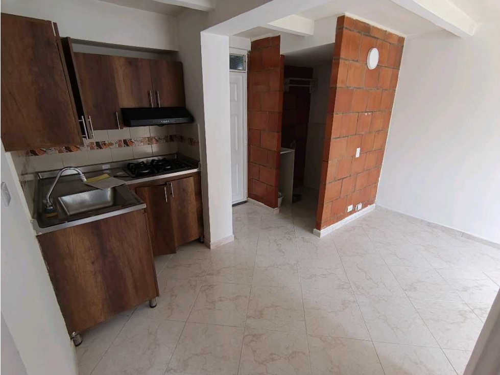 Arriendo robledo unidad luna del valle ,parqueadero privado,3 alcobas