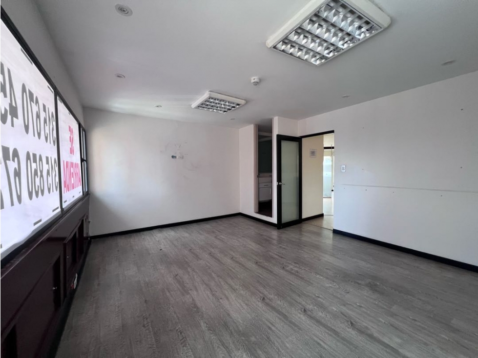 ARRIENDO ROSALES OFICINA 548mts $35 M — foto 5