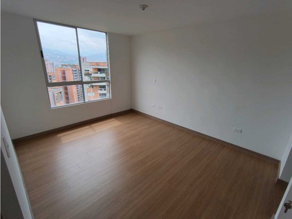 Arriendo para estrenar sabaneta loma de san jose parte baja - 6