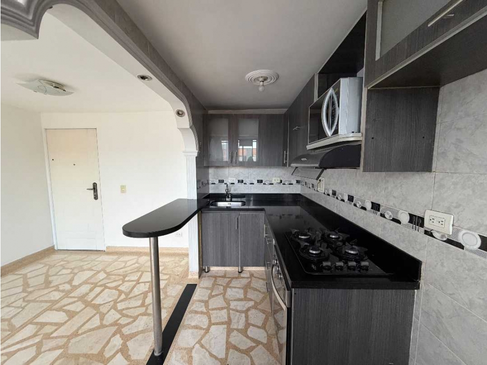 Arriendo san antonio de prado,2 alcobas amplias,piscina — foto 3