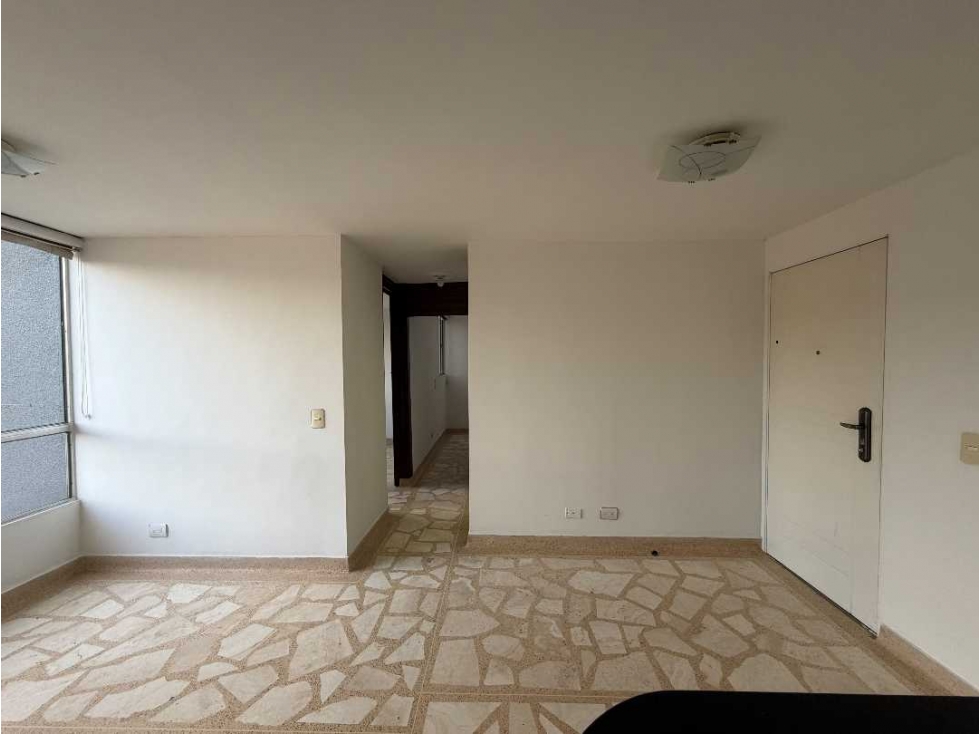 Arriendo san antonio de prado,2 alcobas amplias,piscina — foto 4