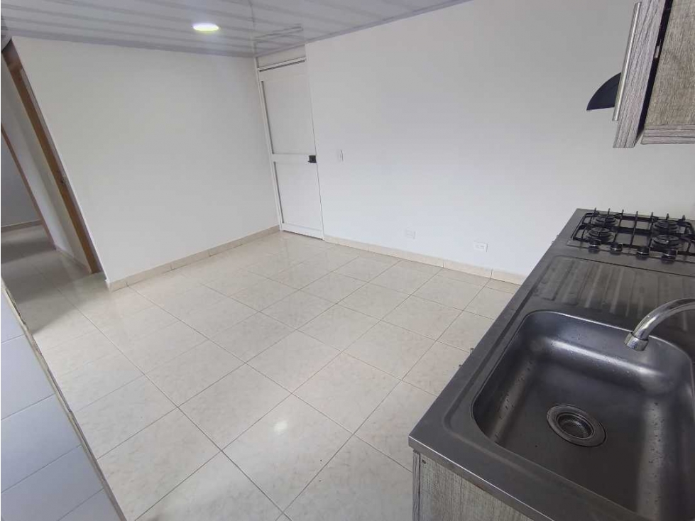 Arriendo san antonio de prado,3 alcobas,piscina,porteria — foto 2