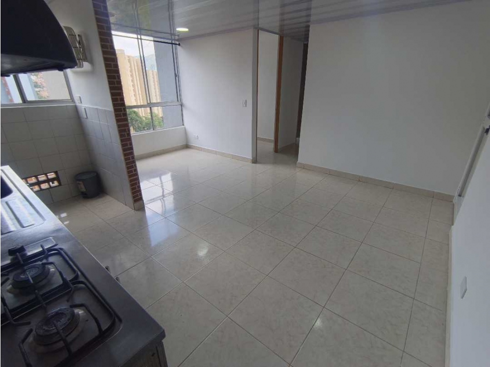 Arriendo san antonio de prado,3 alcobas,piscina,porteria — foto 3