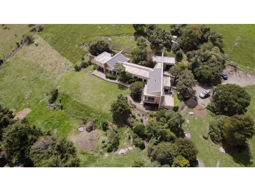 Arriendo. Vereda San José la Calera. 318mts. 3 habs. Espectacular! — foto 2
