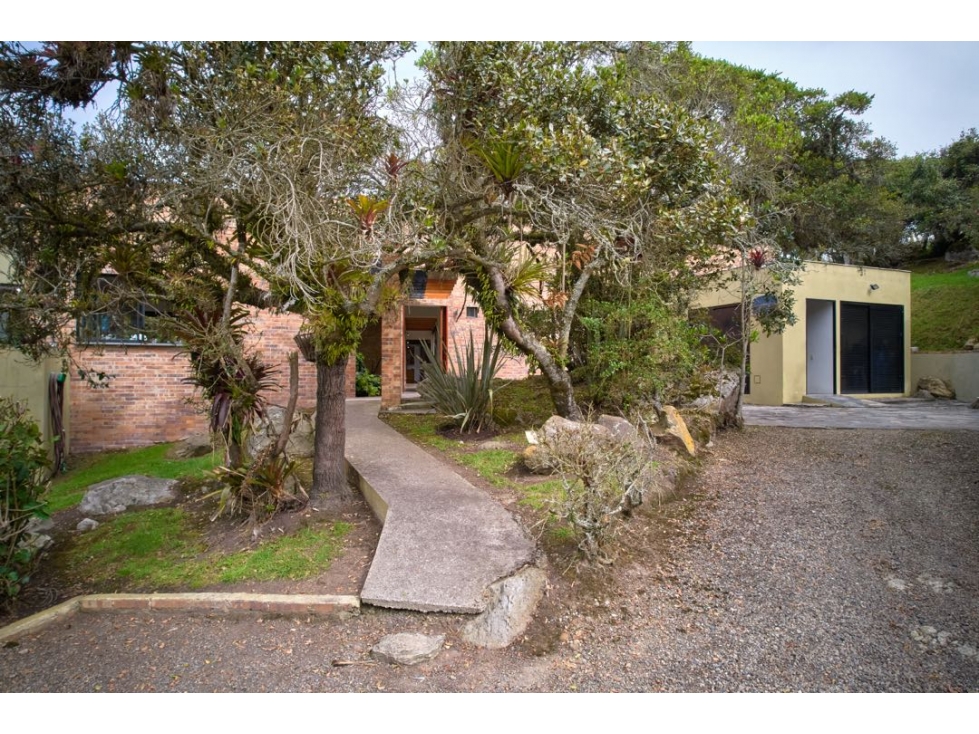 Arriendo. Vereda San José la Calera. 318mts. 3 habs. Espectacular! — foto 3