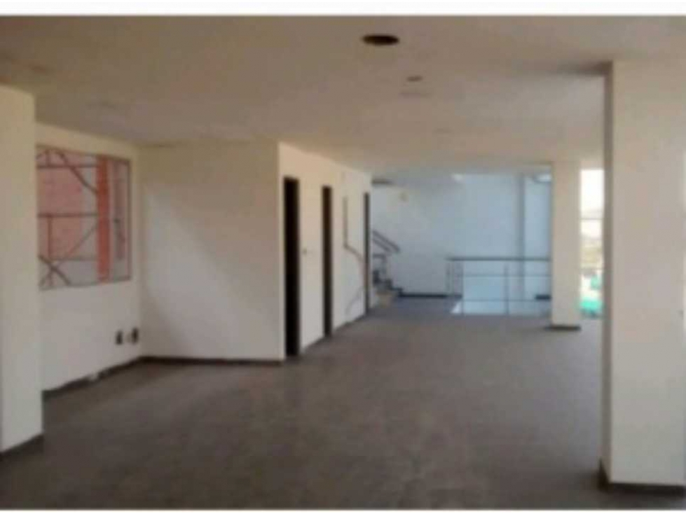 ARRIENDO Y VENTA: BODEGA EN SIBERIA SIN PEAJE - 2