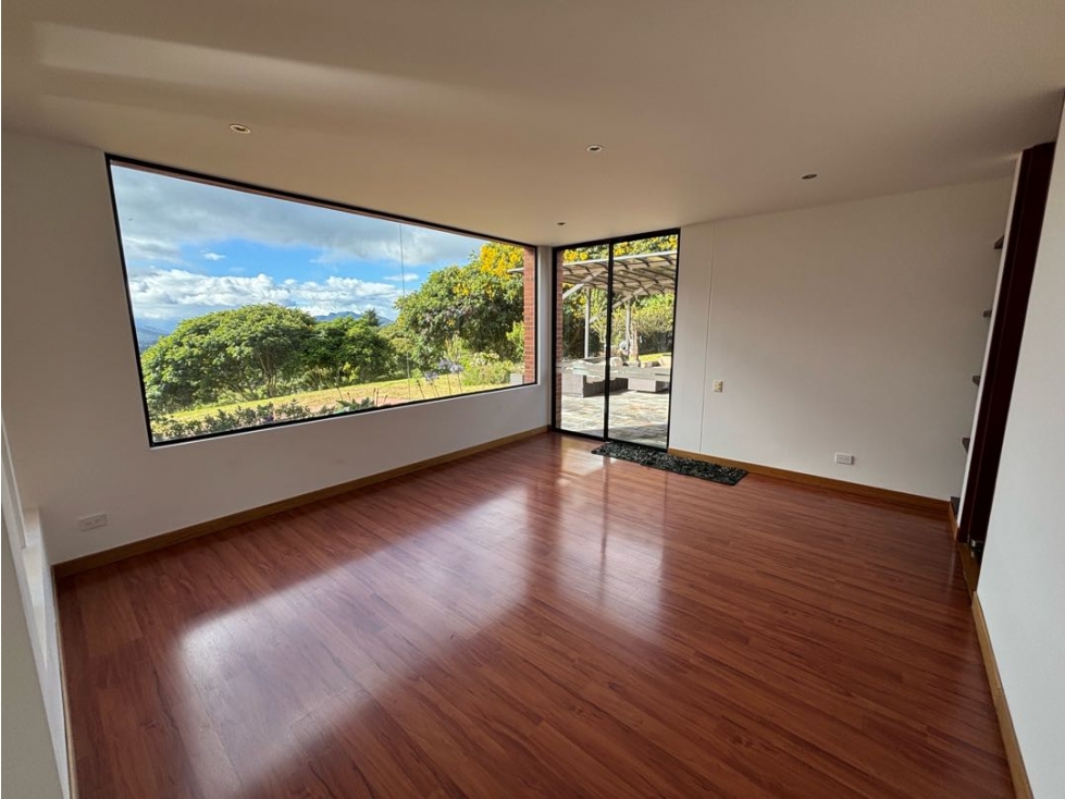 Arriendo y venta. Conjunto. Vereda San José la Calera. 4 habs. 530mts — foto 3