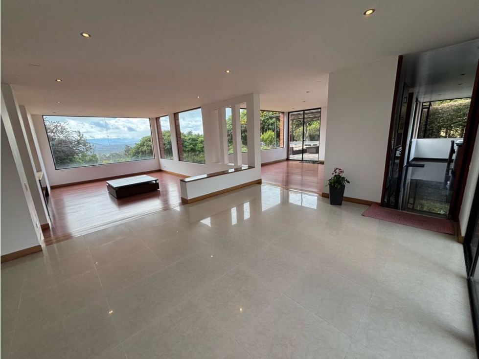 Arriendo y venta. Conjunto. Vereda San José la Calera. 4 habs. 530mts — foto 2