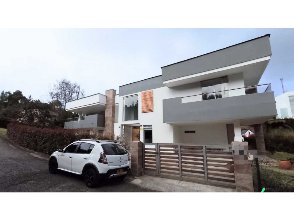 Arriendo y Venta de casa Escobero Envigado C.6765693