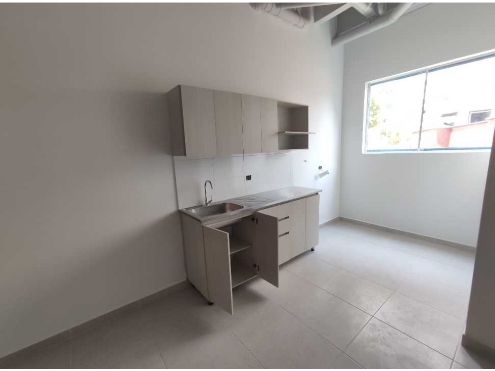 Venta de Local en sabaneta C. 6554903 - 4