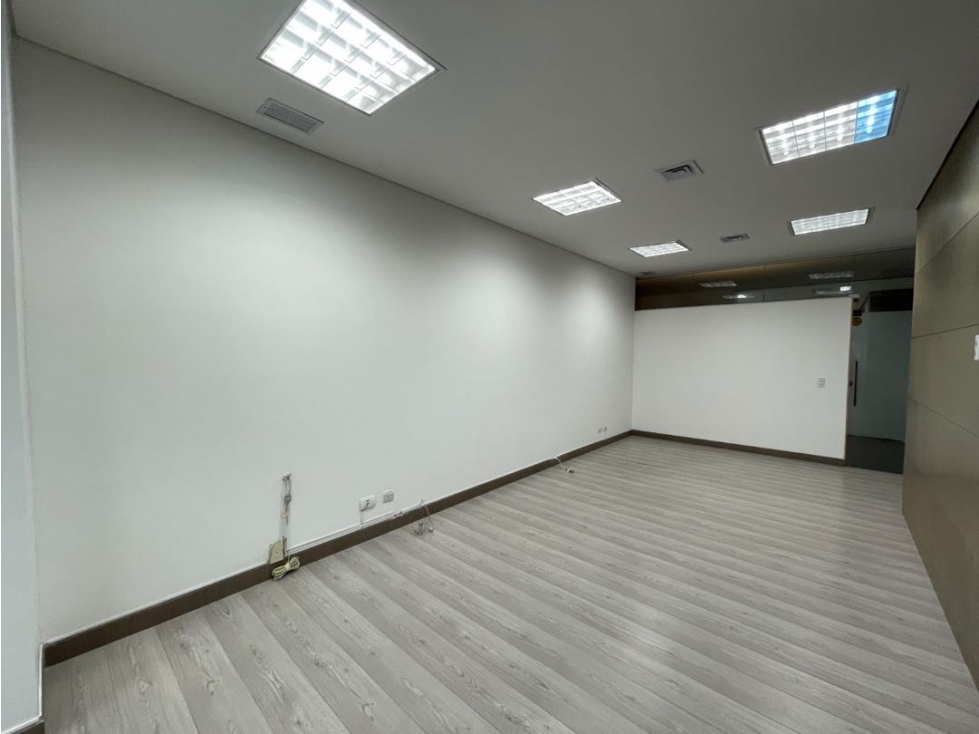 Venta de Oficina en Ciudad Del Río - Medellín — foto 6