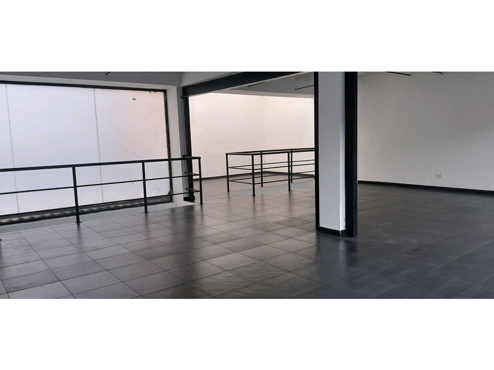 ArriendoLocal Gastrobares,discotecasen Chico 480Mts 3nivel Terraza,YM