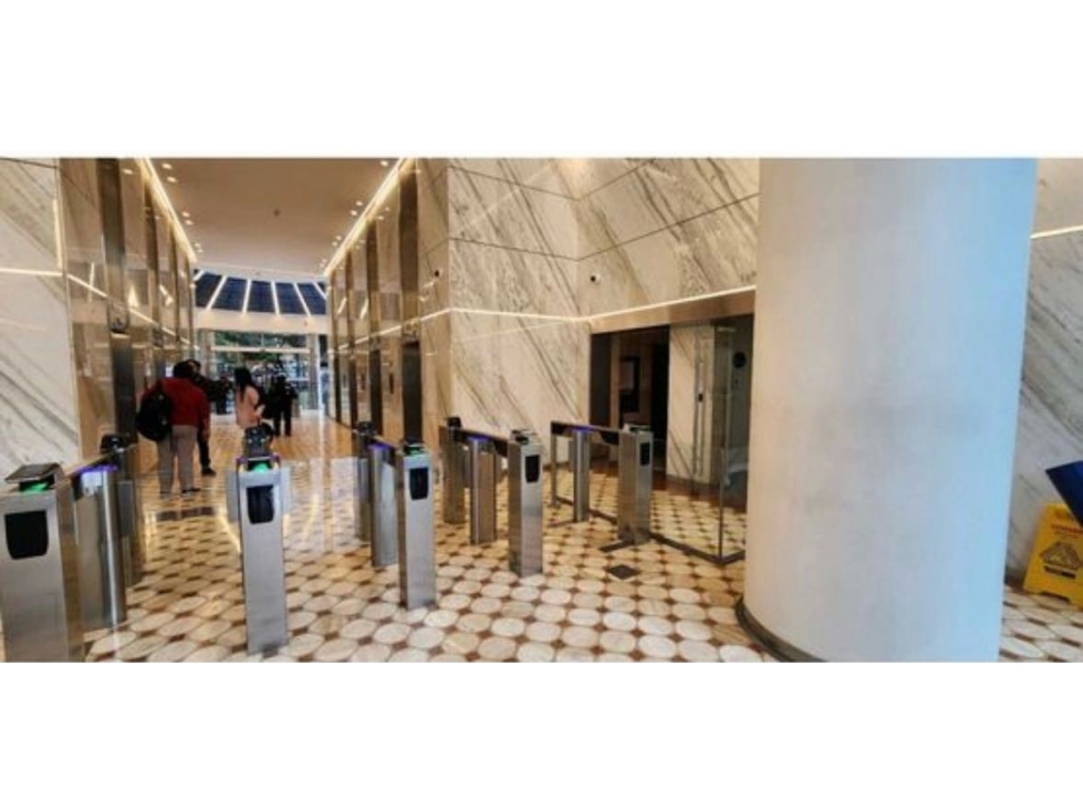 ARRIENDO OFICINA 710m2 EDIFICIO CLL.100