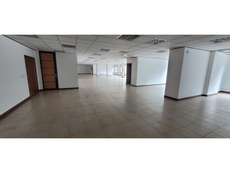 ARRIENDO/VENDO OFICINA CHICO — foto 2