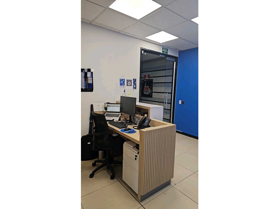 ARRIENDO-VENDO OFICINAS CHICÓ — foto 2