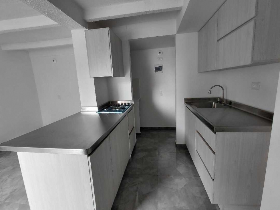 ARRIENDO APARTAMENTO EN ROBLEDO PAJARITO