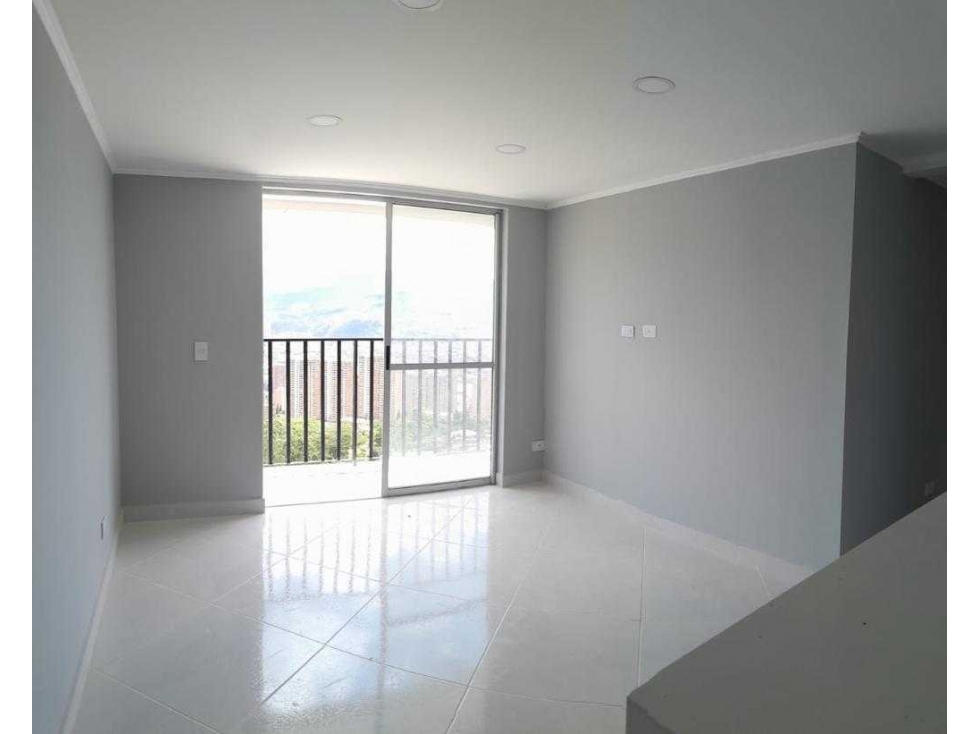 ARRIENDO APARTAMENTO EN SABANETA — foto 3