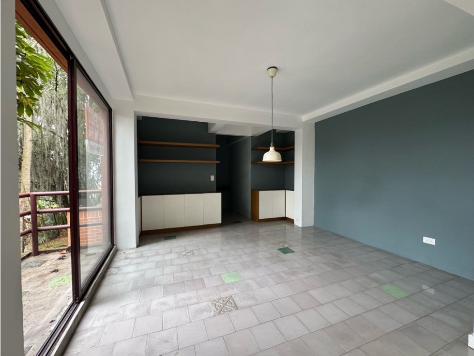 Arrriendo acogedor apartamento duplex 1 hab más oficina sector ces — foto 4