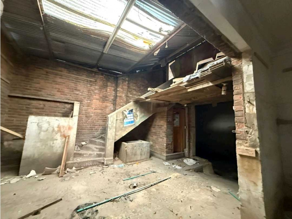 Atención Constructores e Inversionistas! Venta de Casa para Demoler