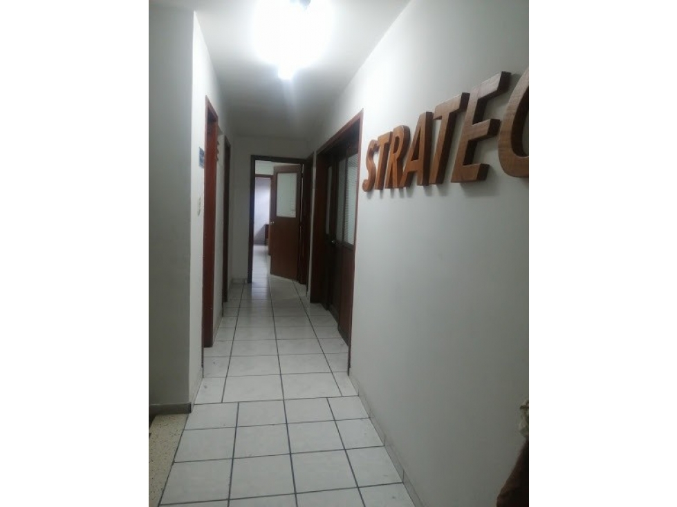 AV 4 N 26 16 18 — foto 2