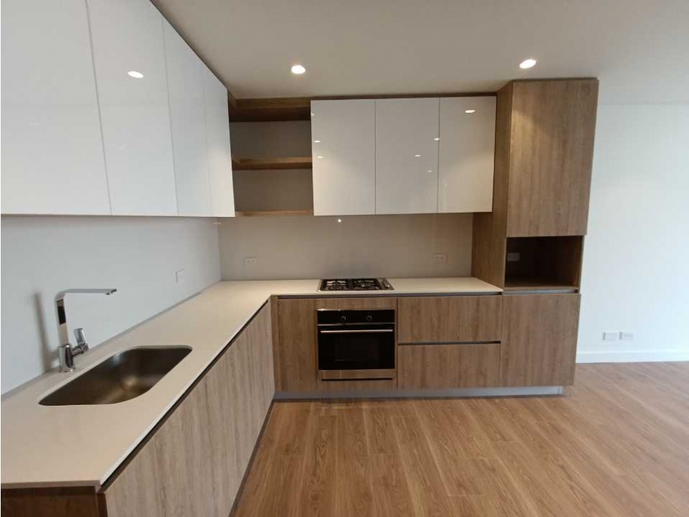 Avanza parque central — foto 2