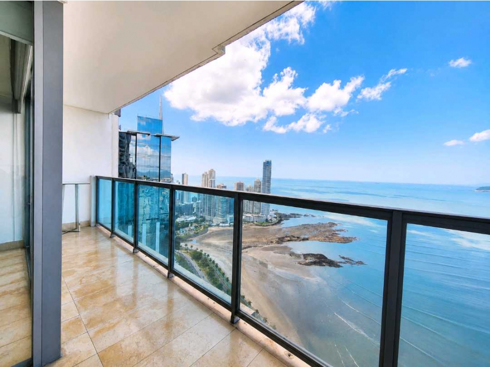 Avenida Balboa - PH YOO | Vista al mar Amoblado