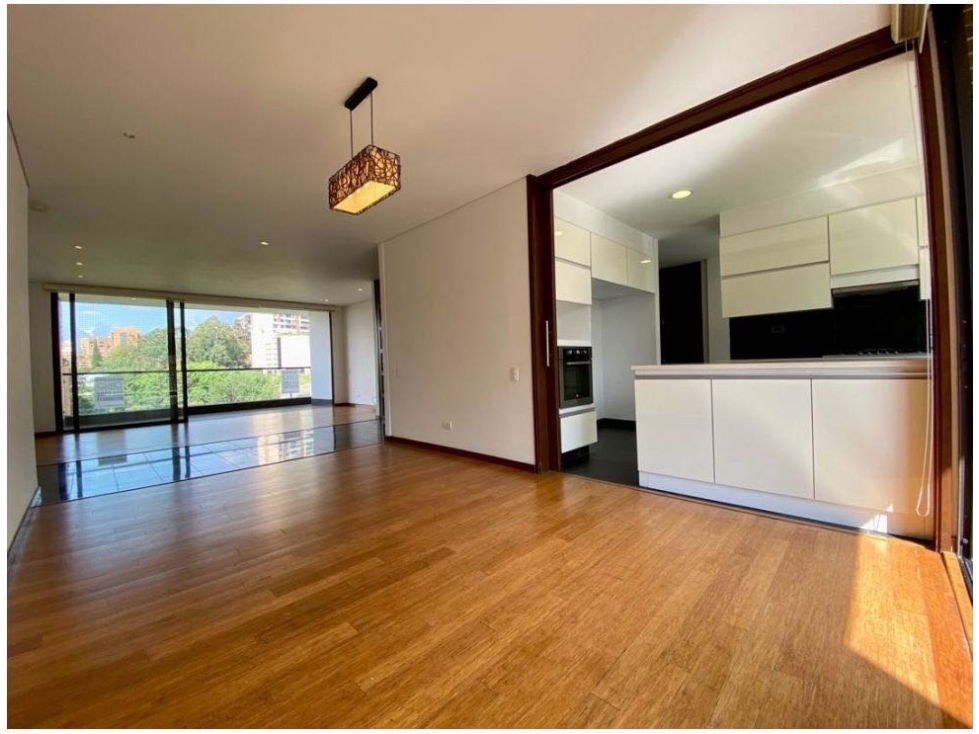 VENTA DE APARTAMENTO EN EL POBLADO - EL CAMPESTRE
