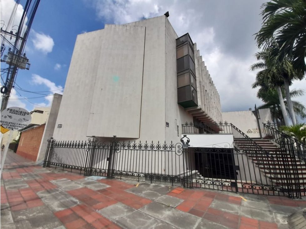 Barrio centro - Edificio en venta - 3