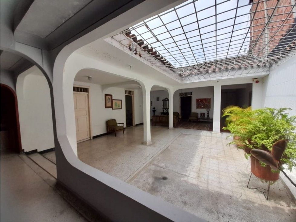 Se vende casa amplia de una planta Barrio La Colombina Palmira Valle — foto 2