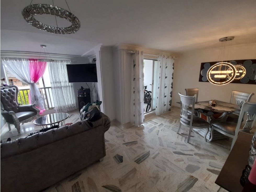 Barrio Las Mercedes - Apartamento duplex en venta