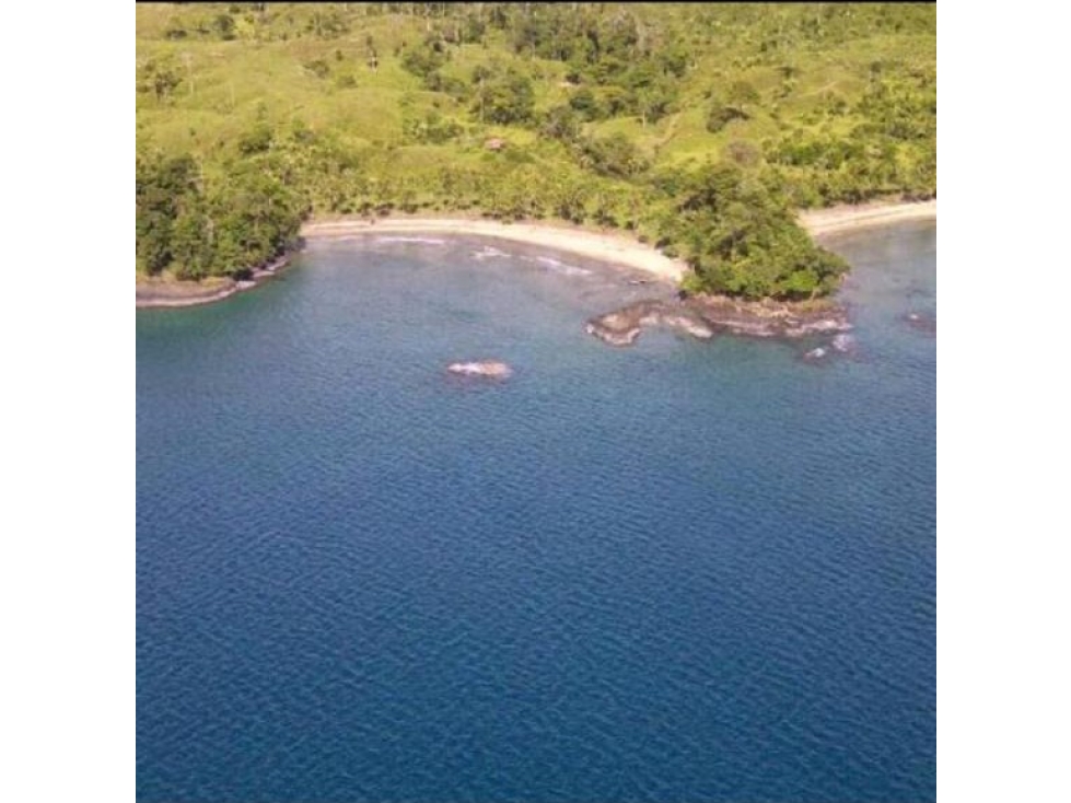 Beachfront Land in Colon Provincia — foto 2