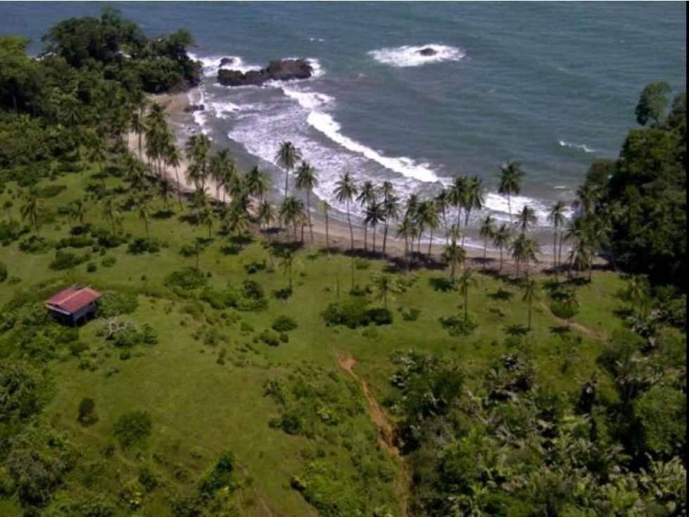 Beachfront Land in Colon Provincia — foto 3