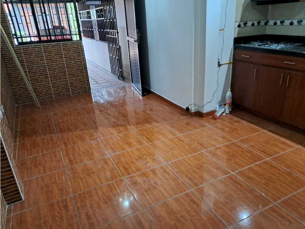 Belén Nogal aparta estudio área 50 ms INCLUIDO SERVICIOS