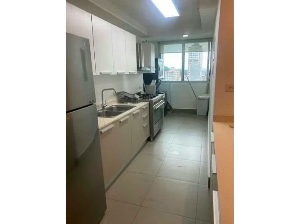 BELLA VISTA / EXCLUSIVO / AMOBLADO / 3 REC / TERRAZA