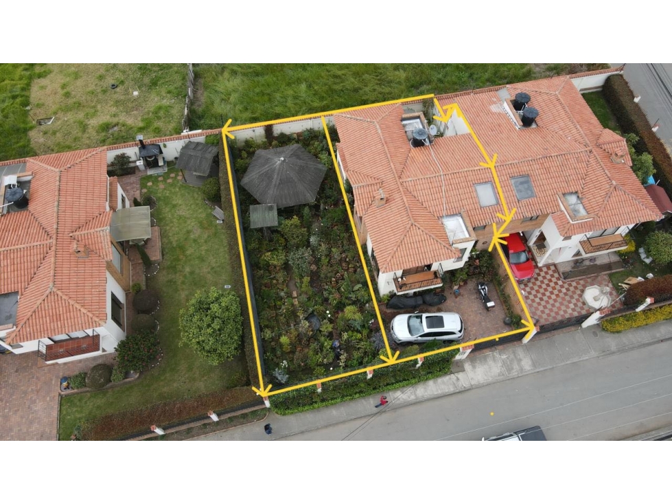 BELLISIMA CASA SANTA CRUZ - CAJICA