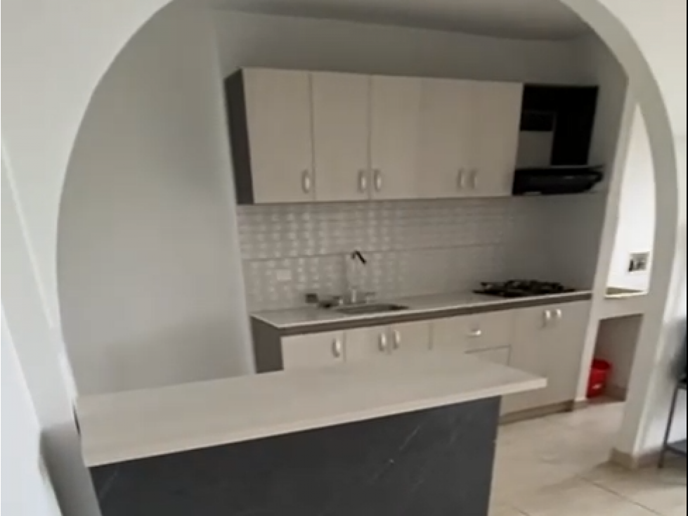 BONITO APARTAMENTO EN VENTA - SECTOR CALASANZ COD: 29527 — foto 2